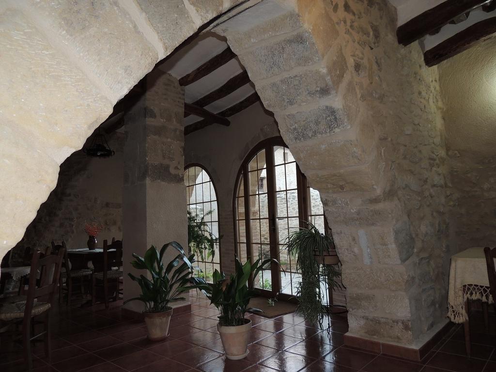 Las Bodegas Del Gilo Valdealgorfa Exterior photo